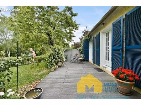 maison 7 pièces 136 m²