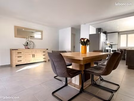 maison 5 pièces 111m2