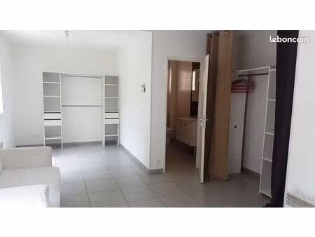 location appartement non meublé 30m2