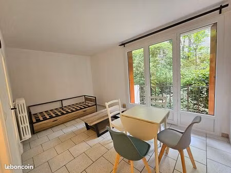 studio 1 pièce 21 m²