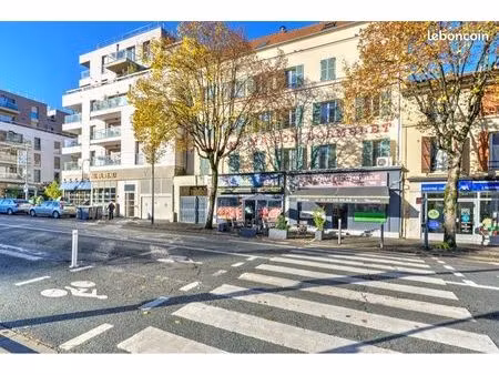 appartement 2 pièces 30 m2 - centre-ville - gare et métro pont de sèvres