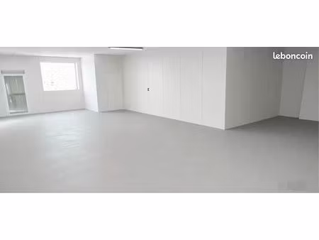 local commercial / bureaux / boutique■105m2 zone frr