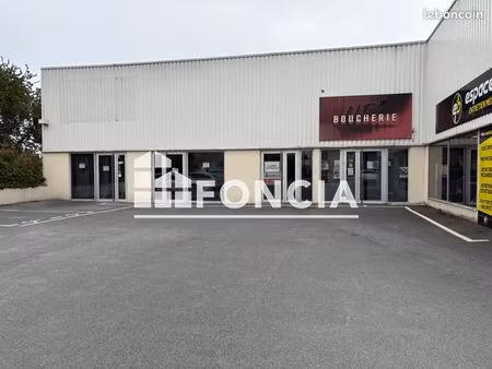 local commercial 86 m²