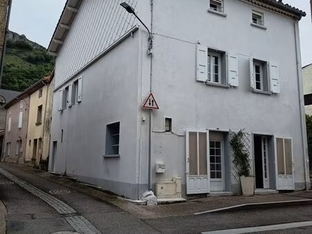 maison de village