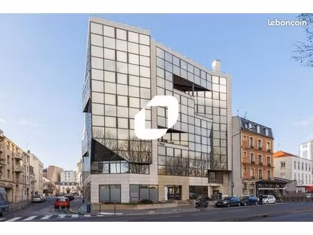bureaux 115 m²