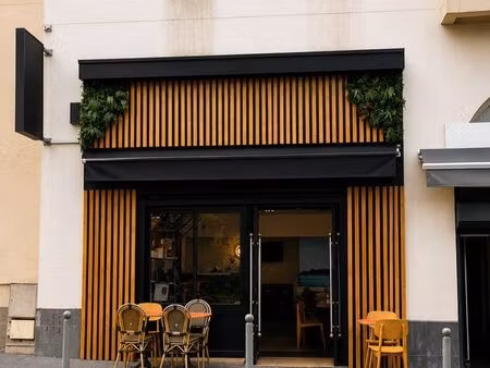 vend restaurant murs et fond 140 m2