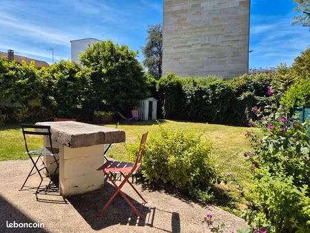 t2 meublé avec jardin rare