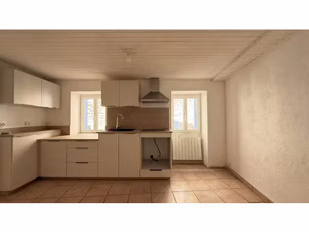 appartement t4