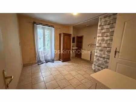 saillans - studio 22 m²