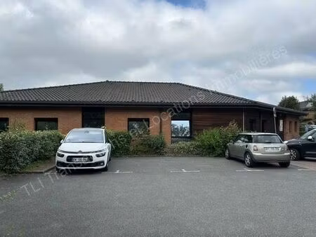 ensemble de bureaux de 450 m² sur parcelle de 2 500 m²
