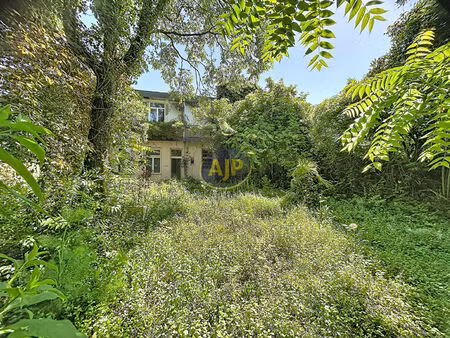 immeuble en pierre avec jardin de 300 m² ? sacré-coeur bordeaux