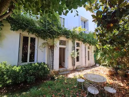 maison bourgeoise la rochelle 10 pièce(s) 265 m2