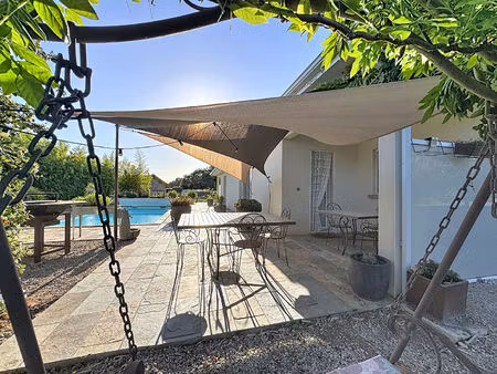 maison pisieu 5 pièces de 163 m²