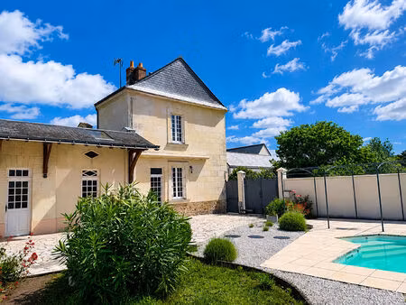 vente maison 4 pièces  121.00m²  saumur