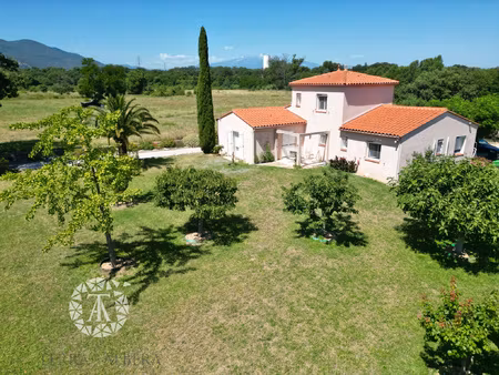 villa 4 faces au calme