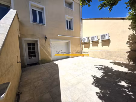 appartement en duplex t4 à montélimar avec parking privatif