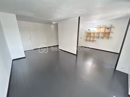 duplex de 105 07 m² à roissy-en-brie