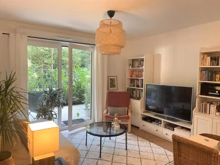 appartement f2 avec jardin - disponible début octobre