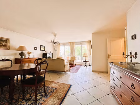 monselet beau t4 avec terrasse  parking et garage en option