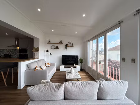 appartement t5 meuble 103 m2 - secteur charles arnould - clairmarais