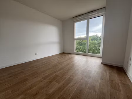 studio - proche campus - champcevinel