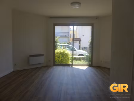 studio non meuble quartier sainte therese