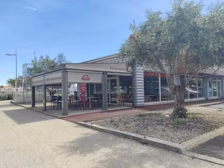 vente commerce agde 34300 243m²