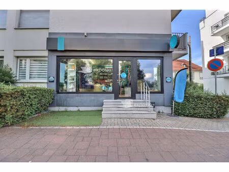 local commercial lingolsheim 60 m2