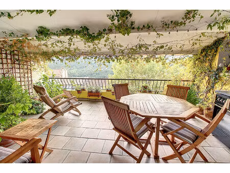 a vendre en exclusivite ! appartement triplex bargemon 5 pièces 162 m²