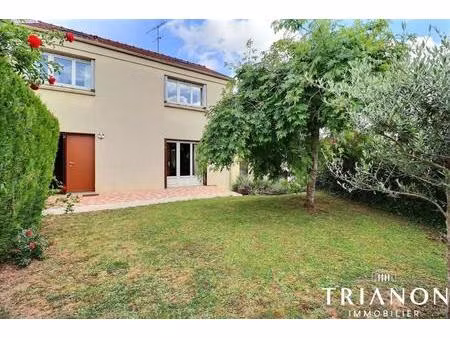 maison 157 m² au sol– 4 chambres – combles – garage – jardin