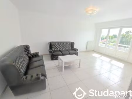 chambre 1 pièce 12 m²