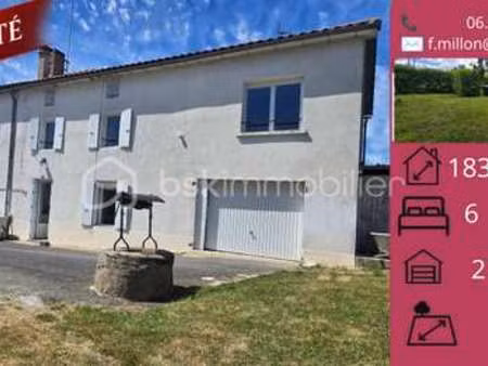 vente longère et corps de ferme à largeasse (79240) : à vendre / 201m² largeasse