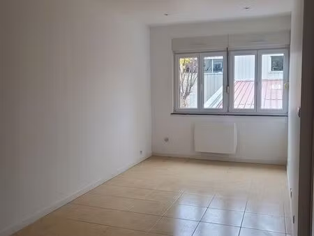 appartement (23m2) aubervilliers 4 chemins