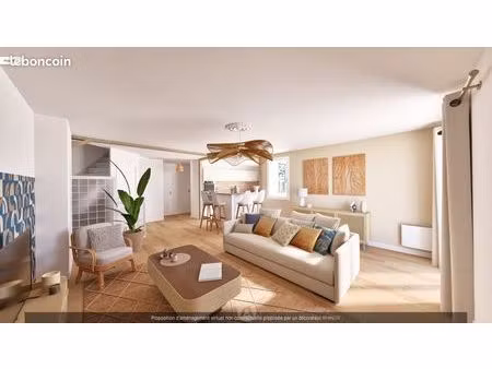 triplex 4 pièces 100 m²