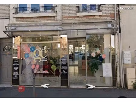boutique 50 m² villeneuve st georges