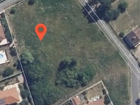 terrain constructible abrest