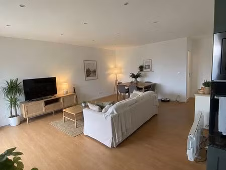 location maison t4 checy plain-pied