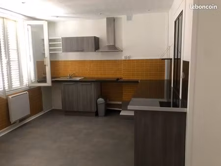 t3 – 65 m² – lyon 3 – proche gare part-dieu – 1 056