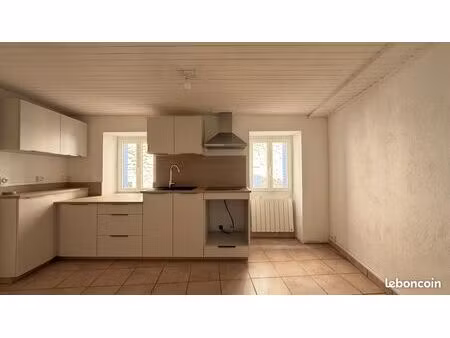 appartement 4 pièces 55 m²