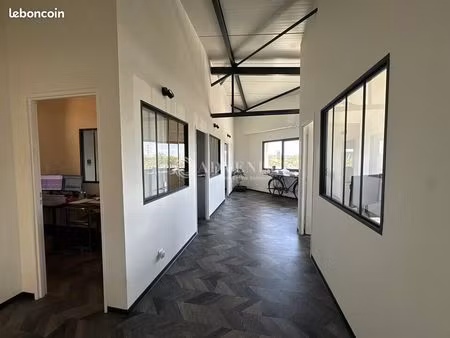 bureau 110 m²