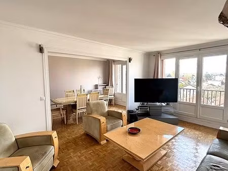 5 pièces 107 m² – lumineux – balcon – box – aucun travaux