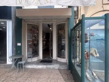 cession de fonds de commerce – emplacement premium au cœur d’ajaccio