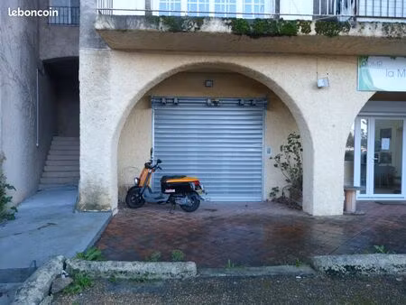 local commercial porticcio