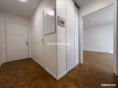 appartement 2 pièces 52 m²