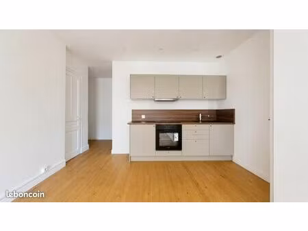 appartement refait à neuf - avenue louis blanc