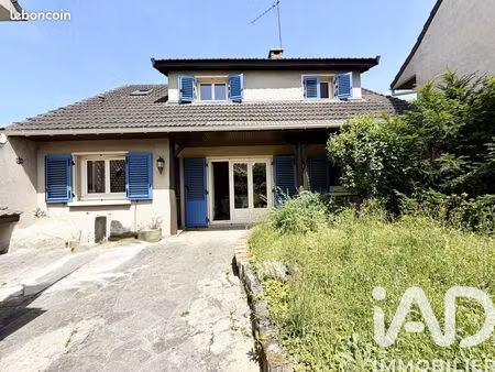 maison 4 pièces 94 m²