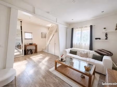 maison de ville 3 pièces 53 m²