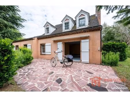 maison 5 pièces 129 m²