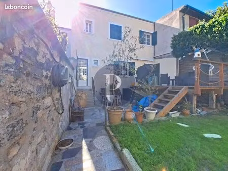 maison 5 pièces 104 m²
