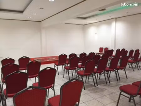 bureau 100 m²